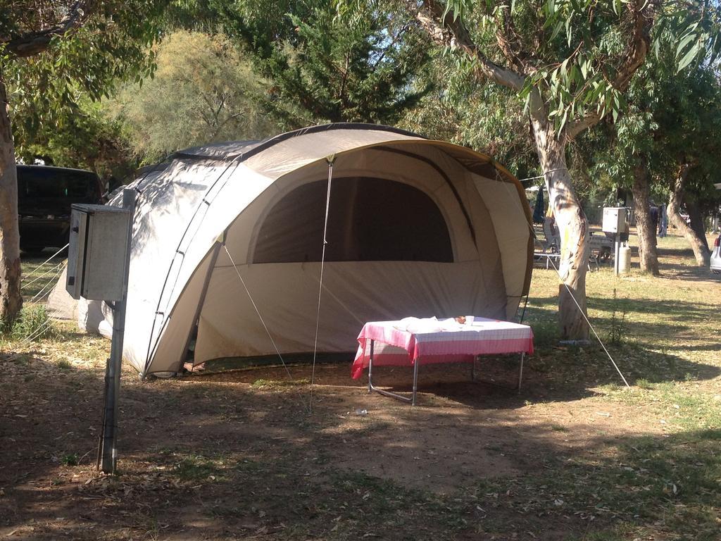 Camping Village Baia Falcone Vieste Exterior foto